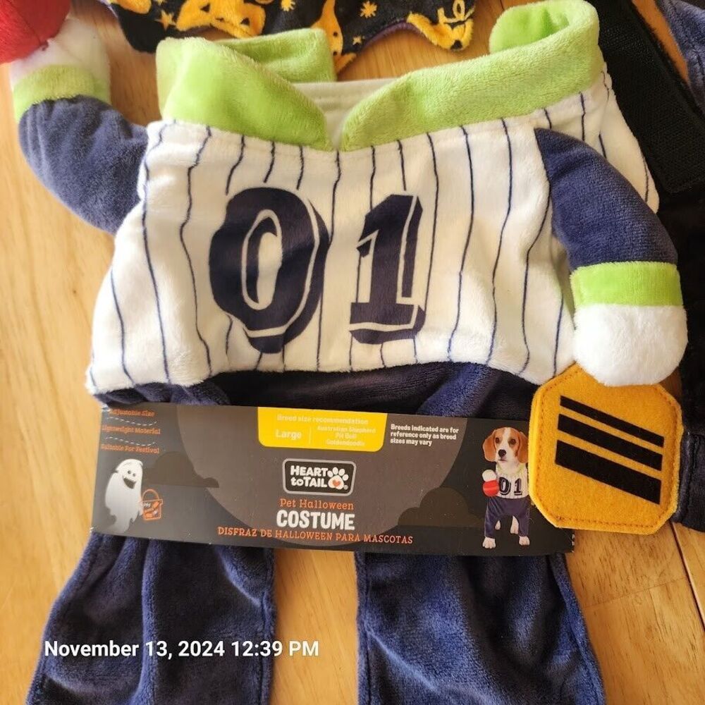 Heart to Tail Halloween Costume Small Dog 3 Large Dog 1 Total in Listing 4 NWT - Picture 5 of 11